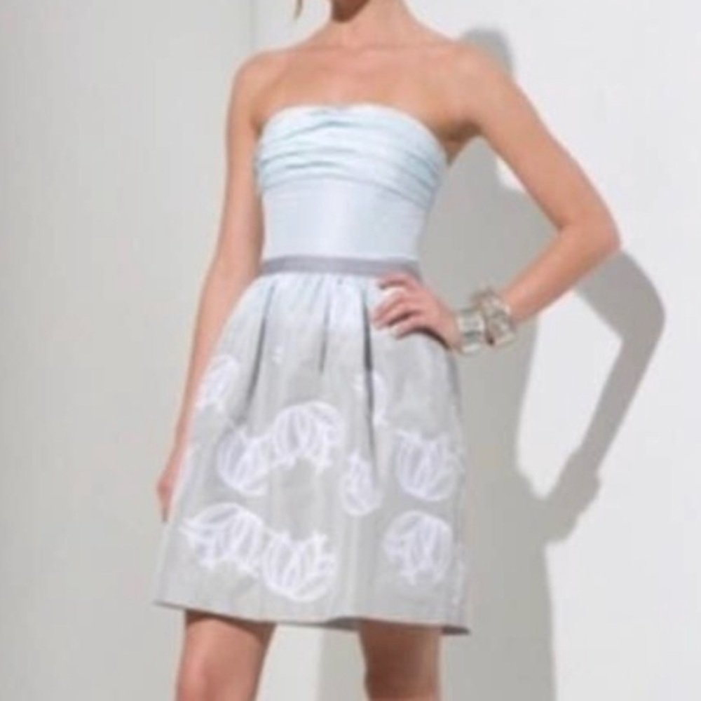 BCBGMAXAZRIA strapless jacquard dress